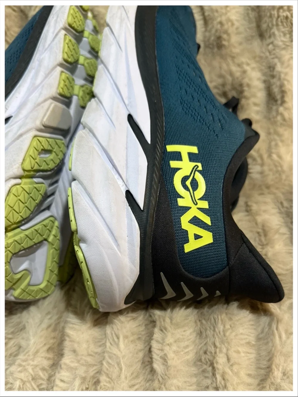 Hoka Clifton 8 Teal Sneakers~ Size 12D ~ Item #SN509